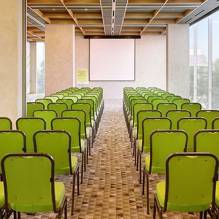 Ibis Styles Jakarta Simatupang Kültér fotó