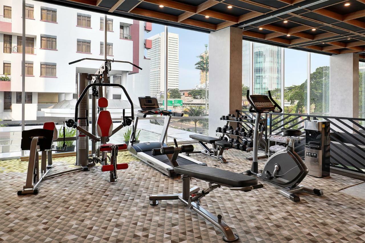 Ibis Styles Jakarta Simatupang Kültér fotó